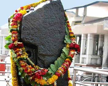group shani dev tailabhishekam